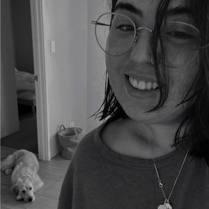 Meet your Posher, Daniela